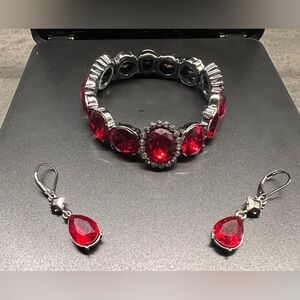 Pretty Chunky‎ Bracelet and Dangly Earrings with Faux Rubies.